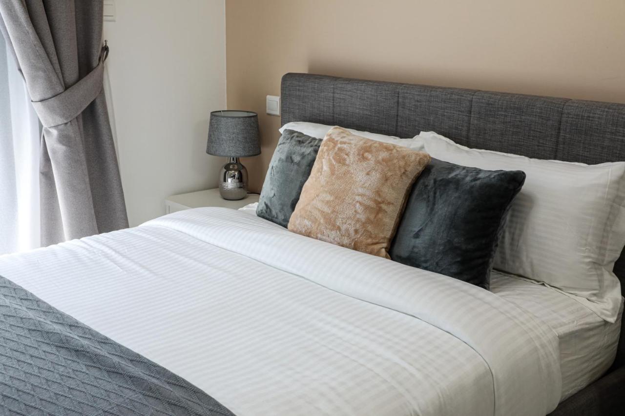 Olive Tree Holiday Homes Homestay Dubai